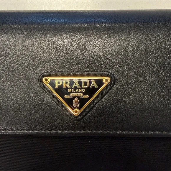 Authentic Prada Black Leather Tri-Fold Wallet - Picture 3 of 8